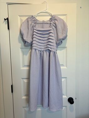 Women’s Lavender Puff-Sleeve Dress